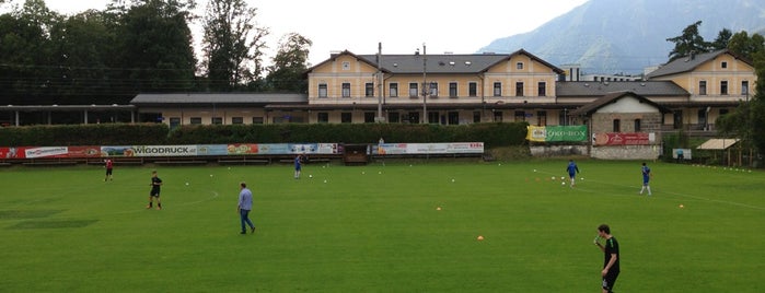 SV Bad Ischl is one of Fußballplätze.
