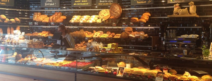 Kamps Bäckerei is one of Düsseldorf Rath.