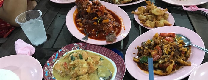 Anjung Perdana is one of 20 favorite restaurants.