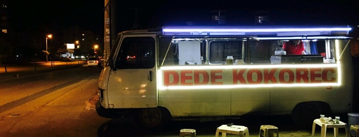 Dede Kokoreç is one of สถานที่ที่ Ruveyda ถูกใจ.