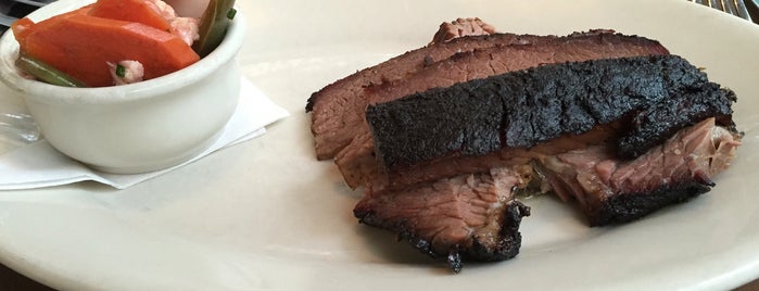 Lambert's Downtown BBQ is one of Lugares favoritos de Silene.