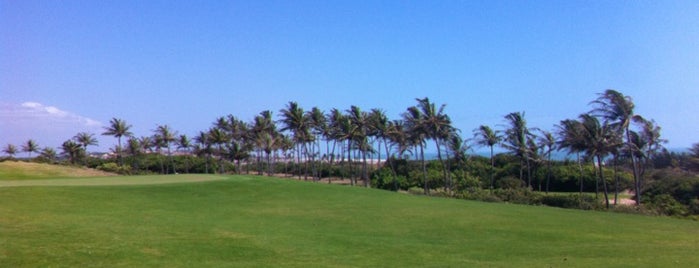 Golf Club Dom Pedro Laguna is one of Tempat yang Disukai Cristina.