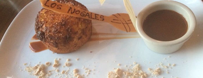 Los Nogales is one of Tempat yang Disukai Foodie.