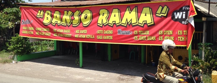 Mie Ayam Rama is one of makanan tradisional.