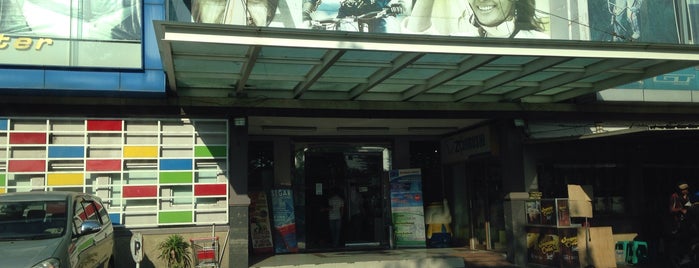 Papaya is one of Must-visit Malls in Surabaya.