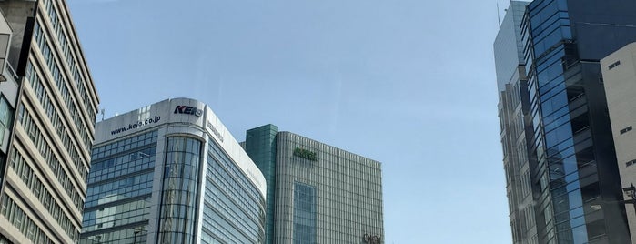 新宿四丁目交差点 is one of 通過した信号・交差点.