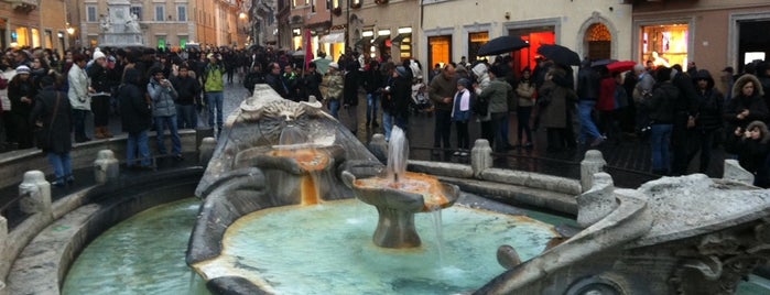 Place d'Espagne is one of My places to visit in Rome.