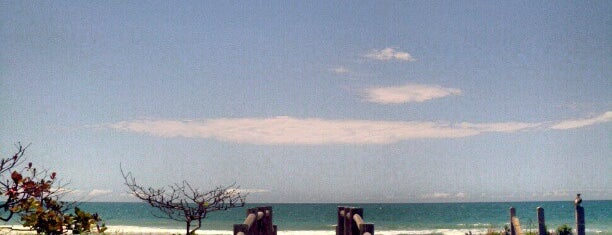 Praia do Mariscal is one of Posti che sono piaciuti a Fabiana.