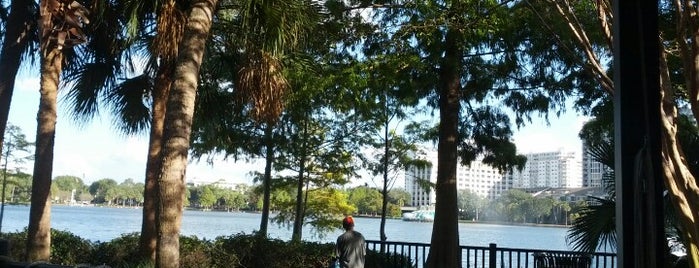 Relax Grill At Lake Eola is one of Orlando.