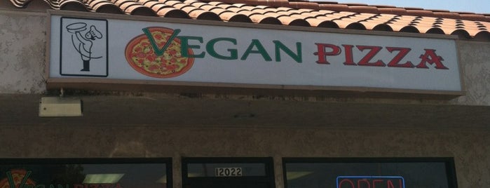 Vegan Pizza is one of Lugares guardados de Mike.