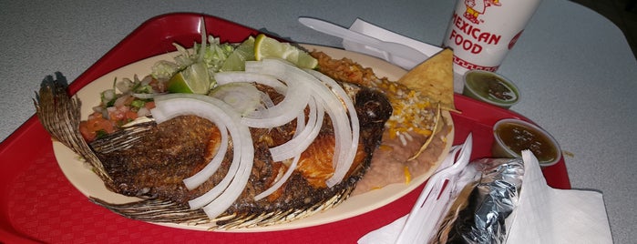 Alberto's is one of todo burrito places.
