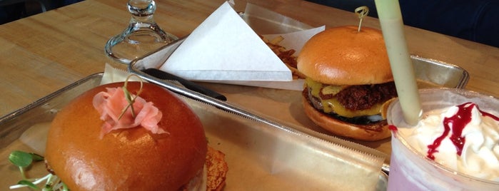 Hopdoddy Burger Bar is one of Gluten-free Austin (SoCo).