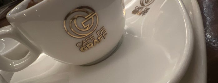Cafe De Graff is one of Tempat yang Disukai Barış.