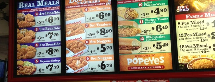 Popeyes Louisiana Kitchen is one of Jeff’s Liked Places.