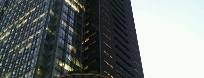 Shin-Marunouchi Building is one of 2016東京自由行.