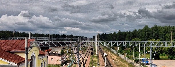 Ж/д станция «Кирилловское» is one of Виталий 님이 좋아한 장소.