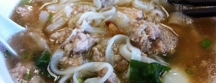 Peter’s Pork Noodle Stall is one of the Msian eats.