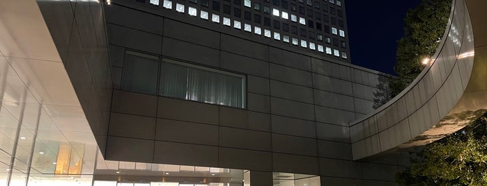 日本IBM 箱崎事業所 is one of 高層ビル＠東京（part1）.