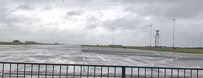Norwich International Airport (NWI) is one of Airports I've visited.
