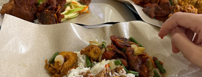 33 Food Court Bukit Bintang (Medan Selera) is one of Makan @ KL #17.