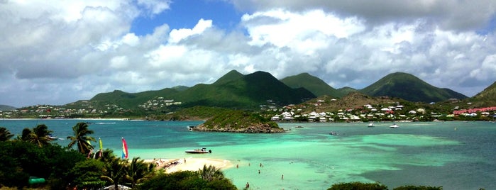 Pinel Island (Ilet Pinel) is one of St. Maarten.