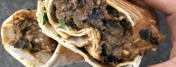 Souk & Sandwich is one of Locais curtidos por John.