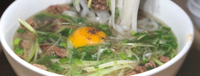Đi ăn Đi is one of The 15 Best Places for Soup in Brooklyn.