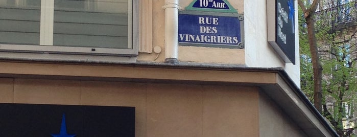 Rue des Vinaigriers is one of Lugares guardados de Bryan.