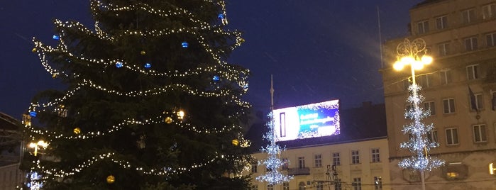 Božićni sajam (Christmas Market) is one of Christmas Markets.