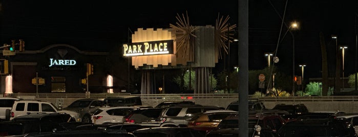 Park Place Mall is one of Donna Leighさんのお気に入りスポット.