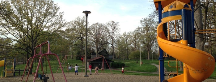 Duncan Park is one of Springfield 2.