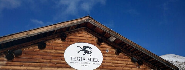 Tegia Miez is one of Tempat yang Disukai Albrecht.