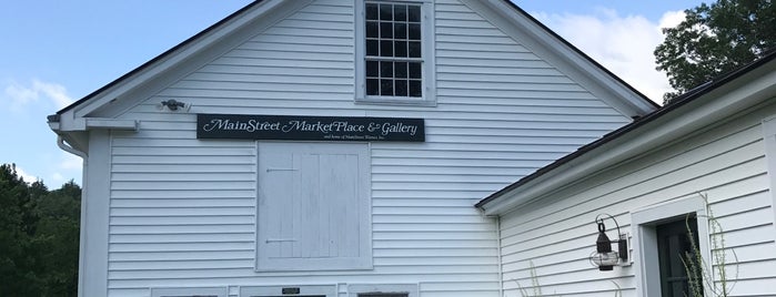 MainStreet BookEnds of Warner and Gallery is one of Bookstores in New England.