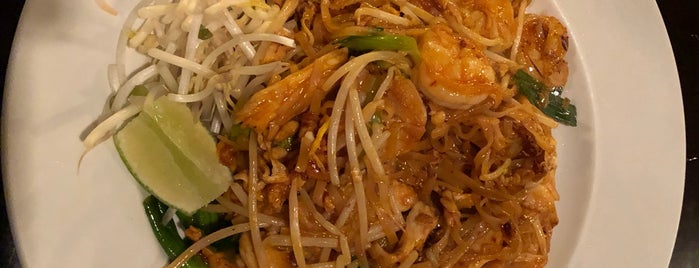 Rain Thai Bistro is one of Dinny.