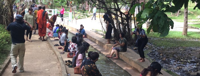 น้ำพุร้อนแม่กาษา is one of Hot Spring Baths of Thailand.