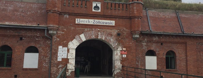 Fort IV - Stefan Żółkiewski is one of Toruń.