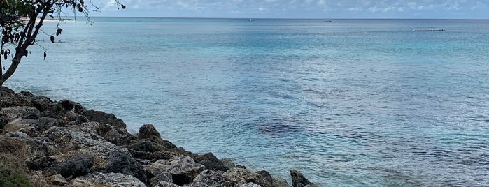 Mahogany Bay is one of Barbados.