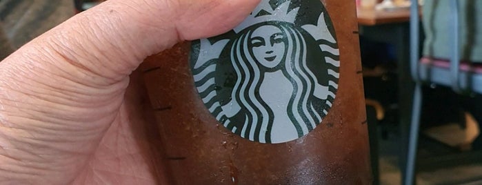 Starbucks is one of Chun Tong'un Beğendiği Mekanlar.