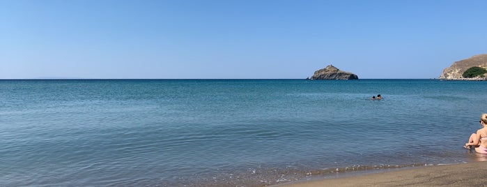 Pantelis Beach Bar is one of Λήμνος.