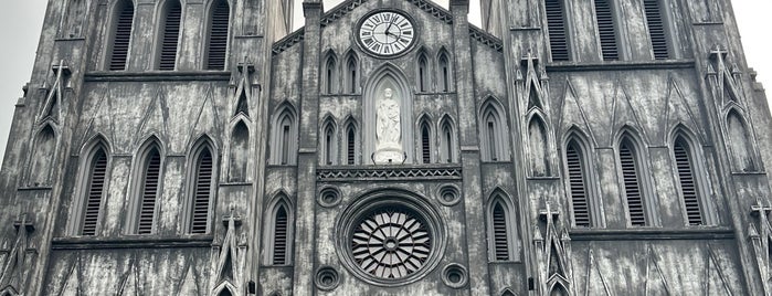 Nhà Thờ Lớn (St. Joseph's Cathedral) is one of Vietnam (Việt Nam).