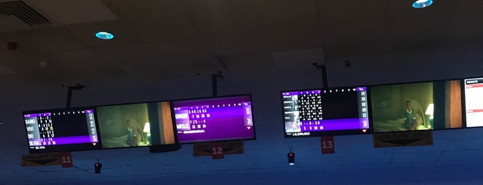 Tenpin is one of Brunaさんのお気に入りスポット.