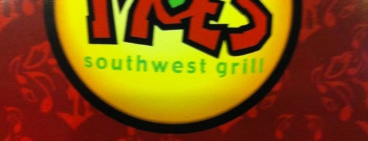 Moe's Southwest Grill is one of Lieux qui ont plu à Cara.