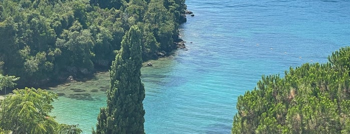 Syvota Agios Nikolaos Resort is one of Parga.