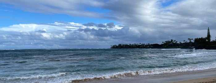 Tavares Bay is one of Maui.