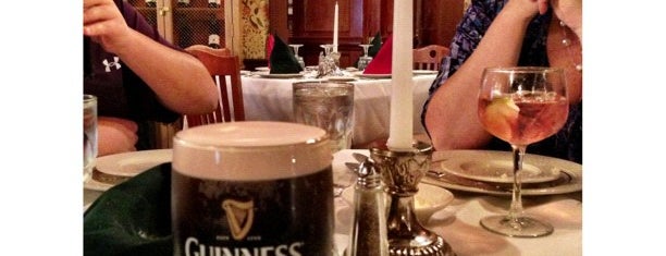 Irish Coffee Pub is one of Jessicaさんのお気に入りスポット.