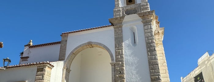 Igreja de Santo Antonio is one of Hannah.