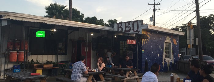 B&D Ice House is one of Southtown.