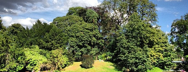 Bois de Boulogne is one of Orte, die Sylvain gefallen.