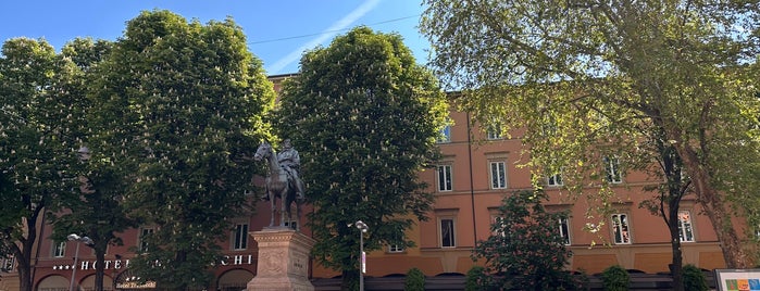 Monumento a Garibaldi is one of Bologna, Italy.