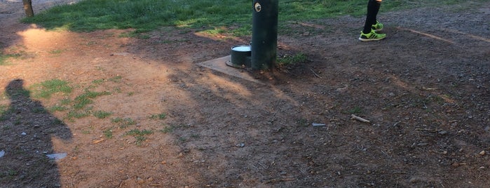 Kennesaw Mountain Trails - Burnt Hickory is one of Playgrounds.